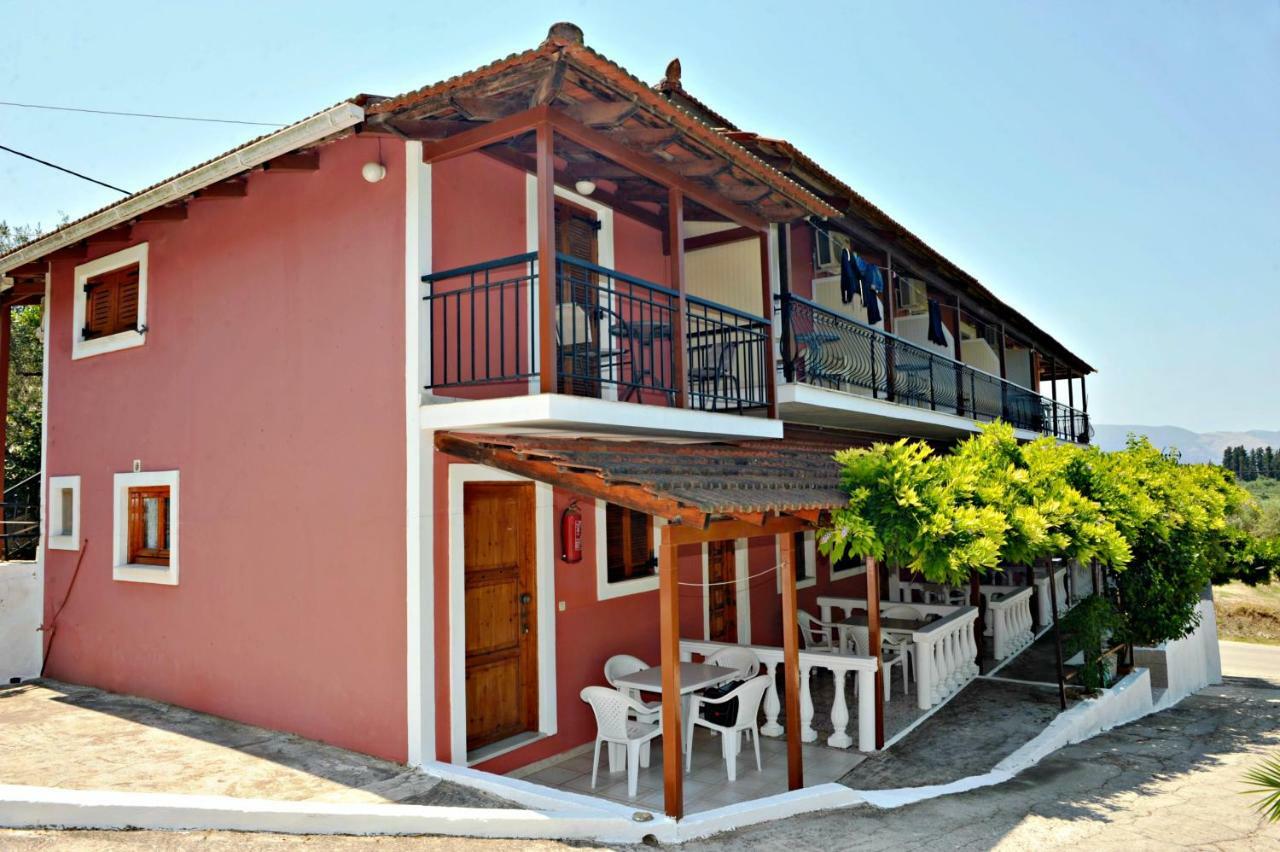Studios Dimitris Giatras Zakynthos Town Luaran gambar